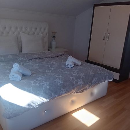 Gogo Apartments Ohrid Bagian luar foto