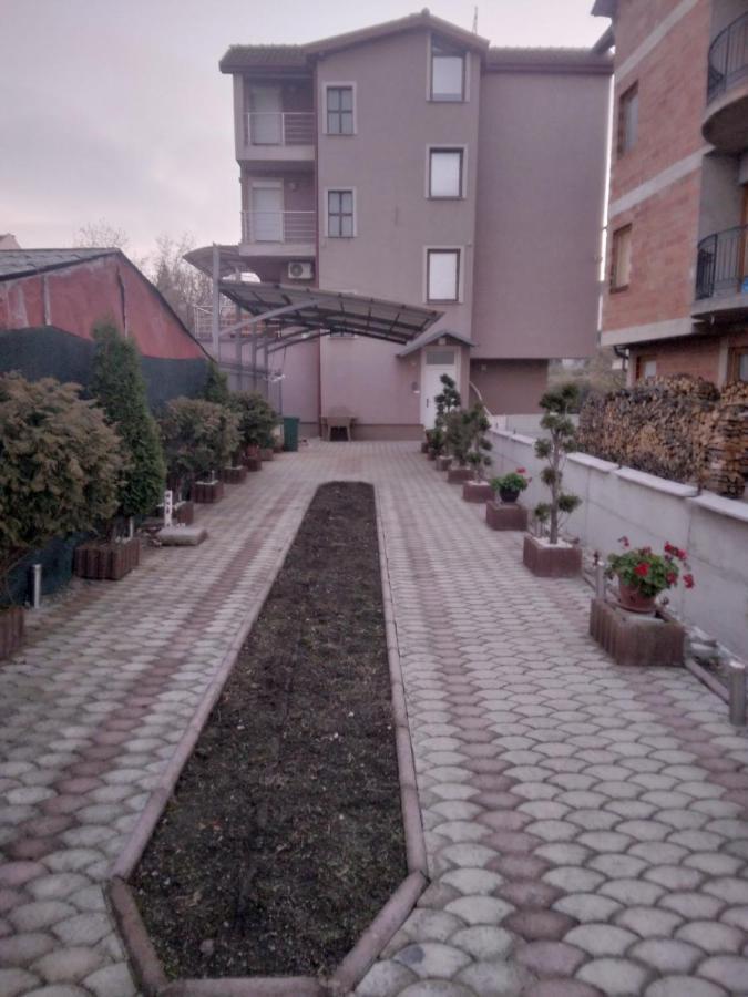 Gogo Apartments Ohrid Bagian luar foto